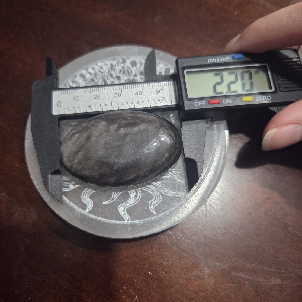 Silver Sheen Obsidian Palmstone - Picture 13 of 16